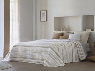 Lovatiesė Eliot Beig 250x270 cm Lovatiesė Eliot Beig 250x270 cm