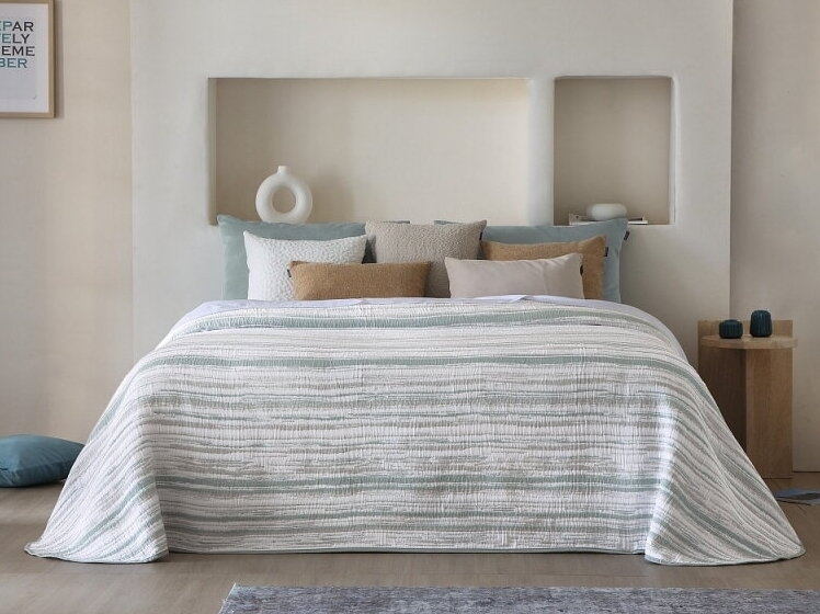 Lovatiesė  Eliot Aqua 250x270 cm