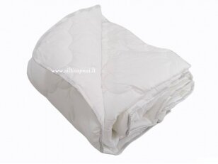 NUKAINOTA vasarinė antklodė TENCEL 250 g/m2. Nukainavimo priežastis - parduodami paskutiniai vienetai.